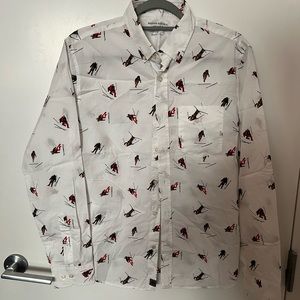 Banana Republic Medium Slim Fit UnTucked button down